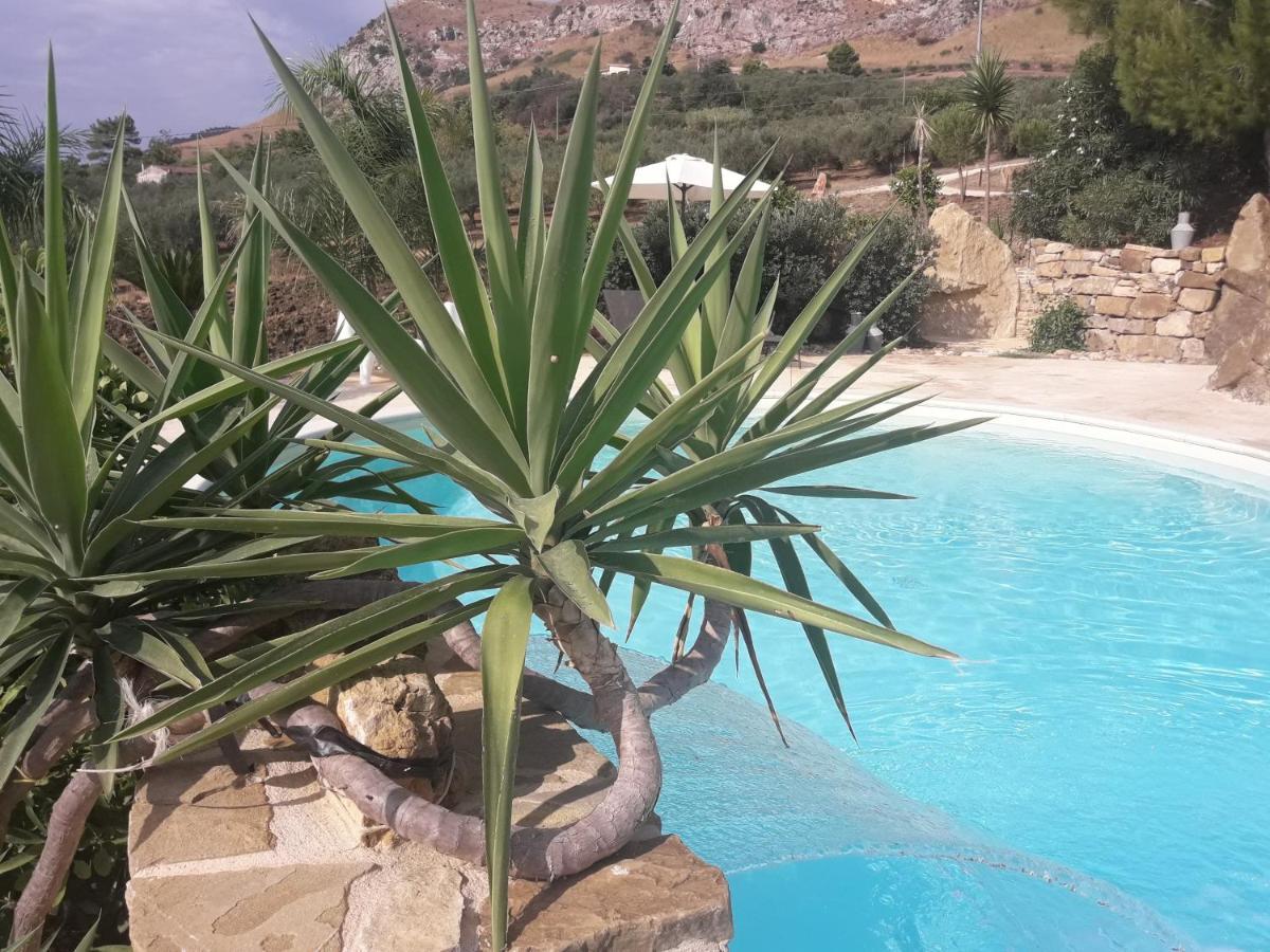كالاتافيمي La Suite Di Segesta المظهر الخارجي الصورة