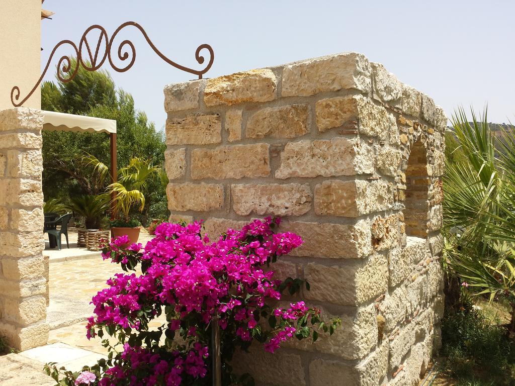 كالاتافيمي La Suite Di Segesta المظهر الخارجي الصورة