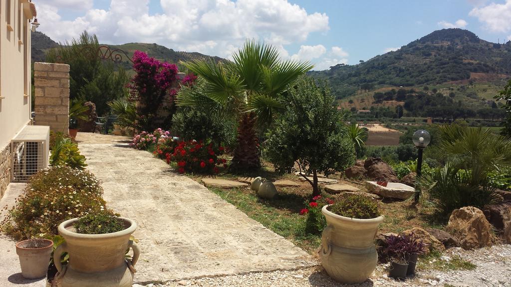 كالاتافيمي La Suite Di Segesta المظهر الخارجي الصورة
